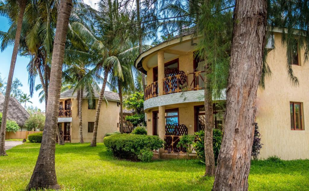 Ahg Maya Bay Resort & Spa Michamvi Kae Exterior photo